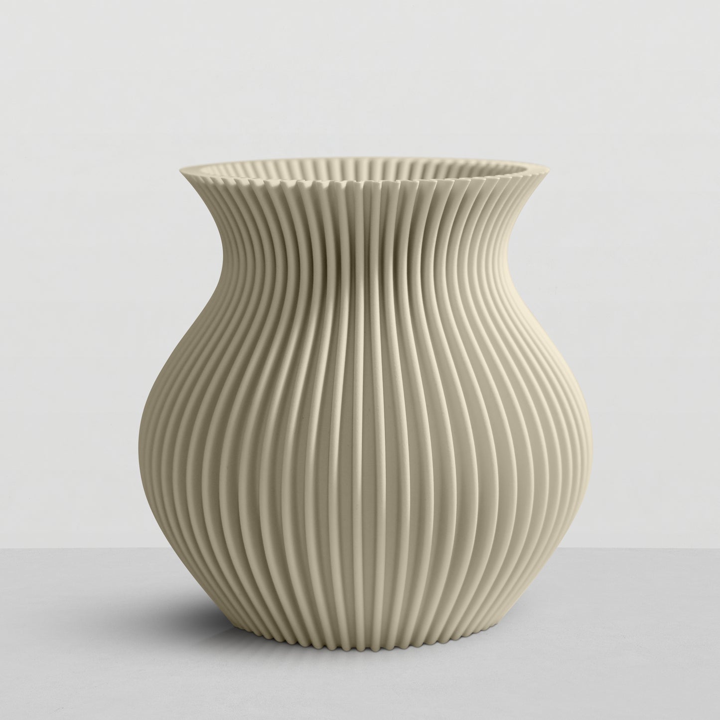 Small boll vase