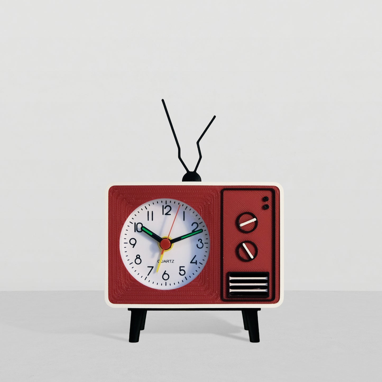 Retro TV clock
