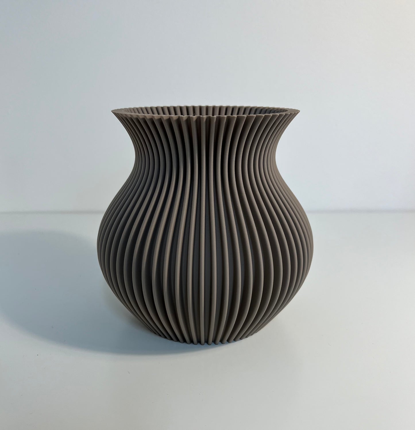 Small boll vase