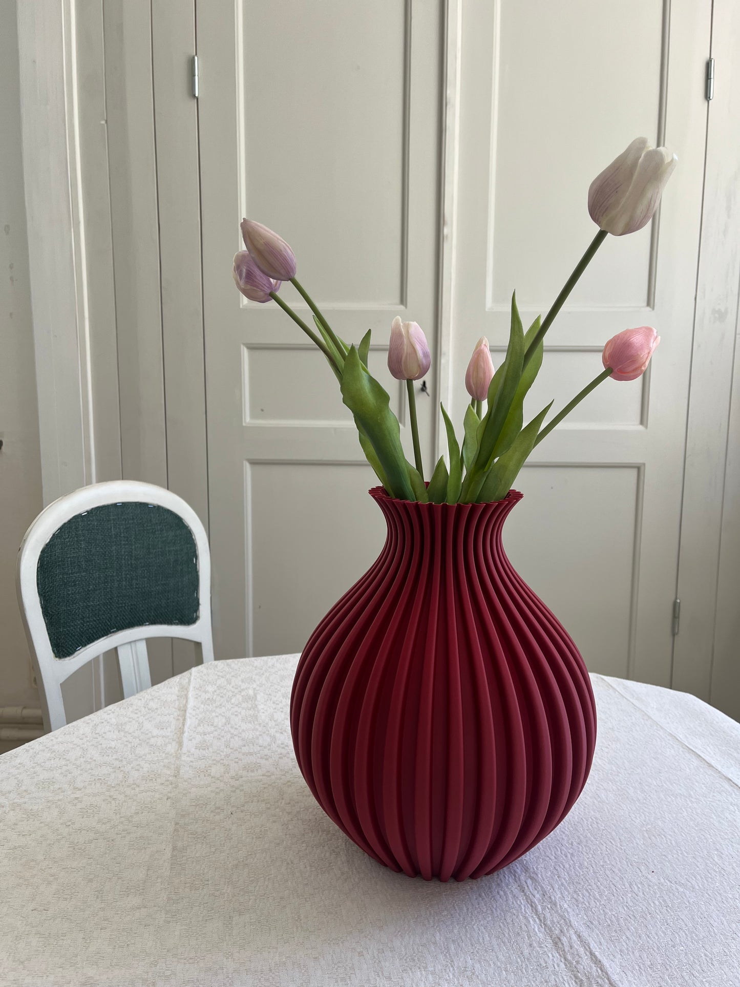Aurelia vase