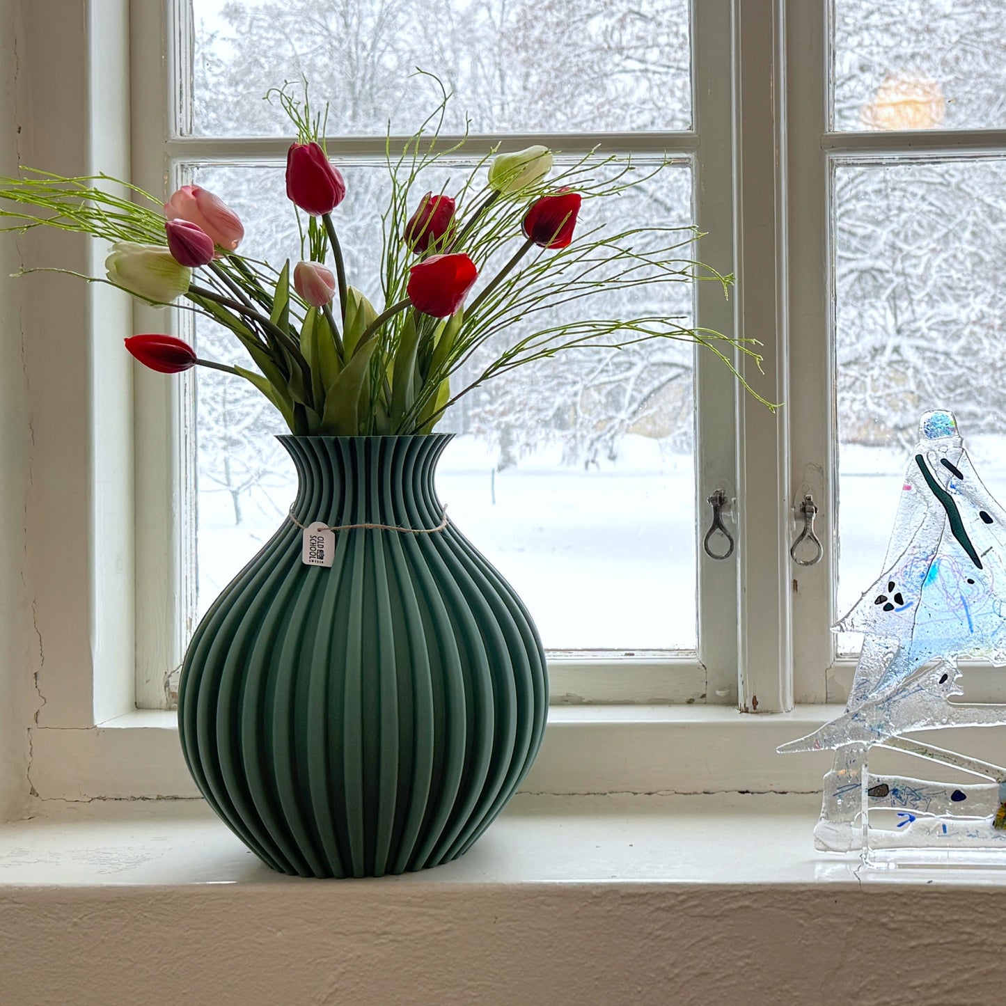 Aurelia vase