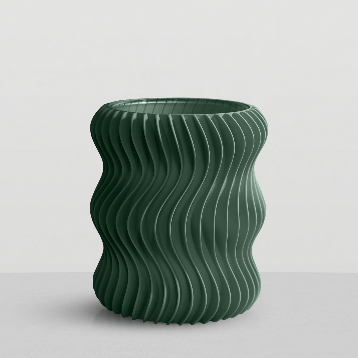 Wide Snurr Vase