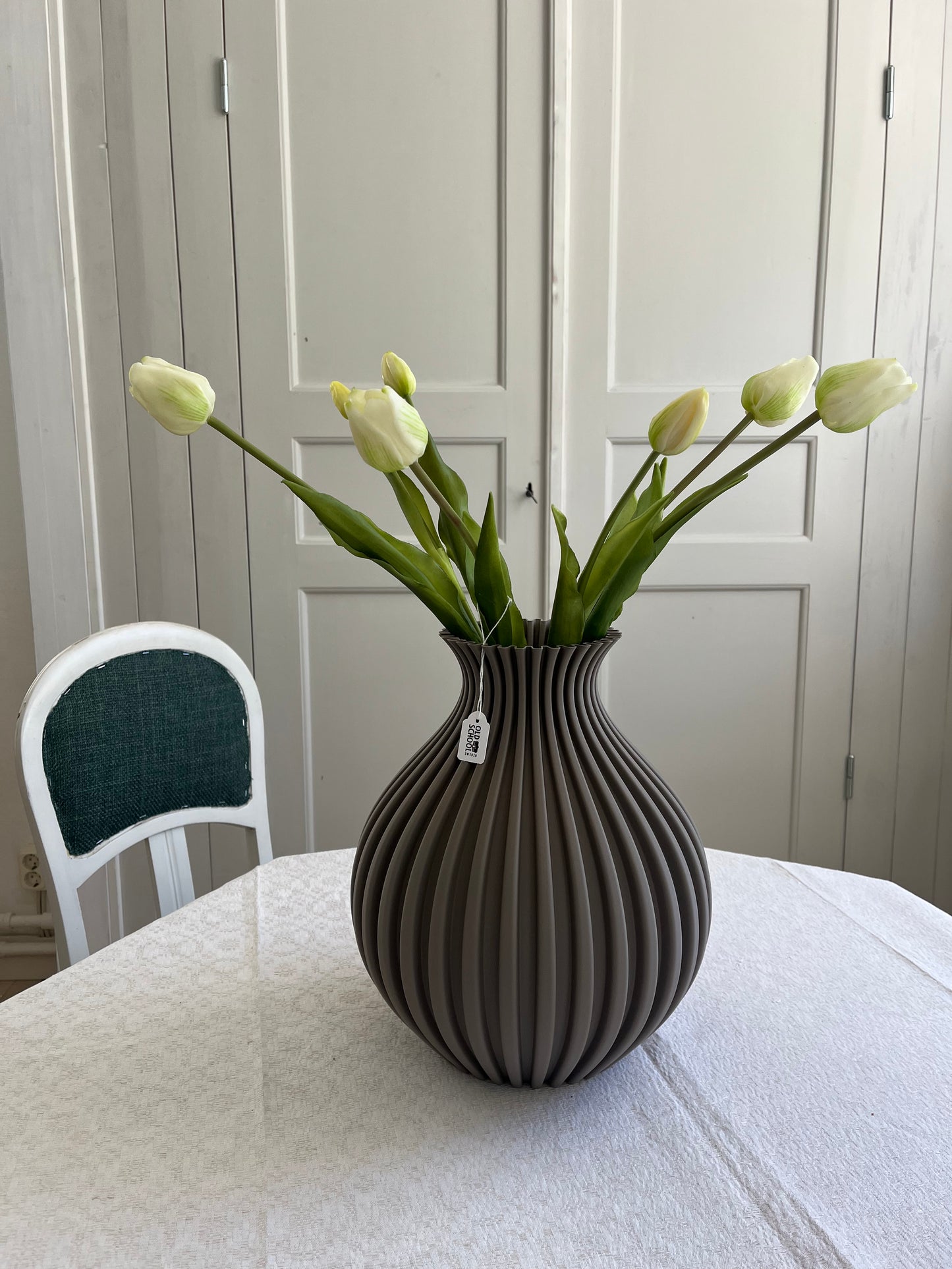 Aurelia vase