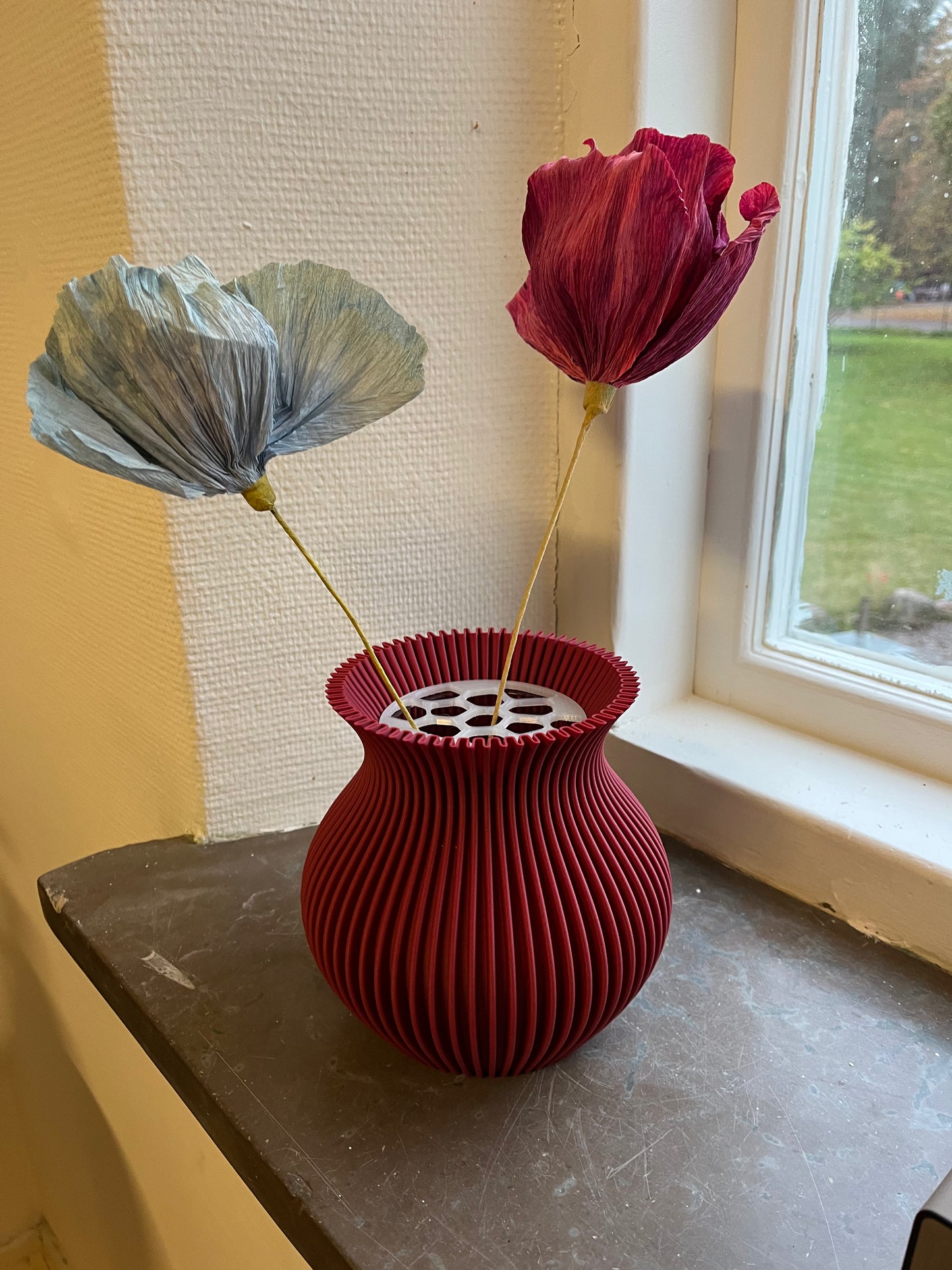 Small boll vase